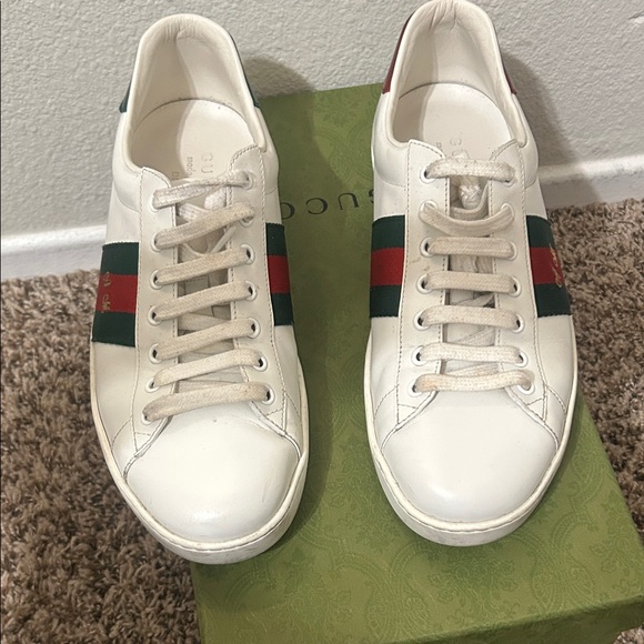 Gucci White Leather Sneakers with Red and Green Web Stripe - Picture 3 of 3
